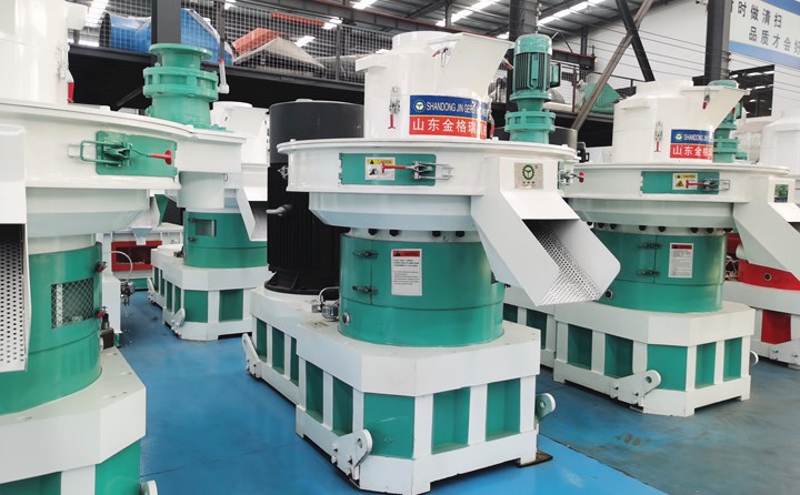 來到山東濟南章丘顆粒機廠家，看鋸末顆粒機.jpg